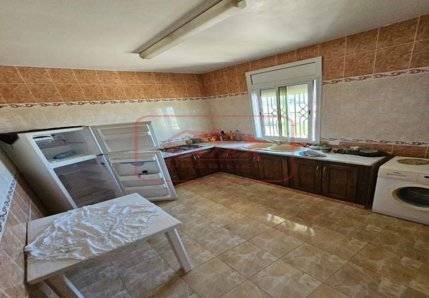 A vendre étage de villa à Sidi Salem Bizerte